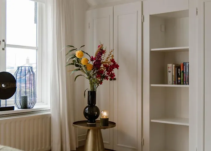 Crash'nstay - Wachtpost 22 * Waalwijk