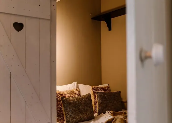 Crash'nstay - Wachtpost 22 * Waalwijk