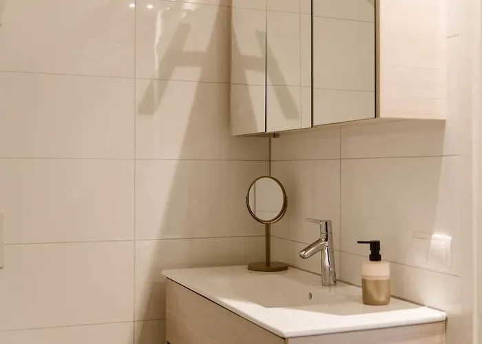 Villa Crash'nstay - Wachtpost 22 Waalwijk